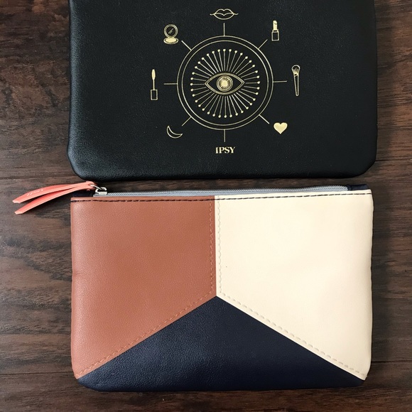 Makeup Bundle - Picture 2 of 9